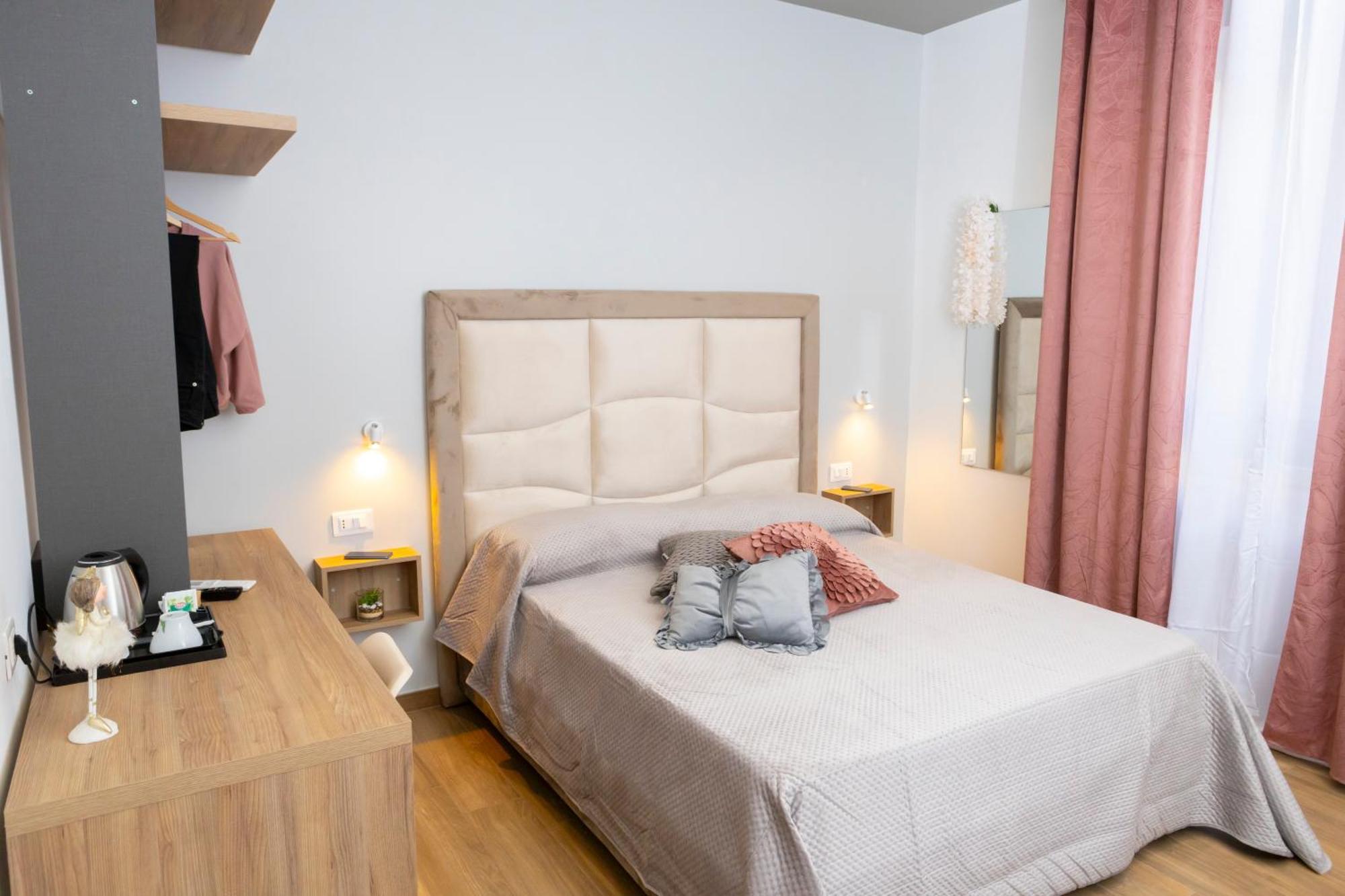 Alleria Rooms Naples Exterior photo