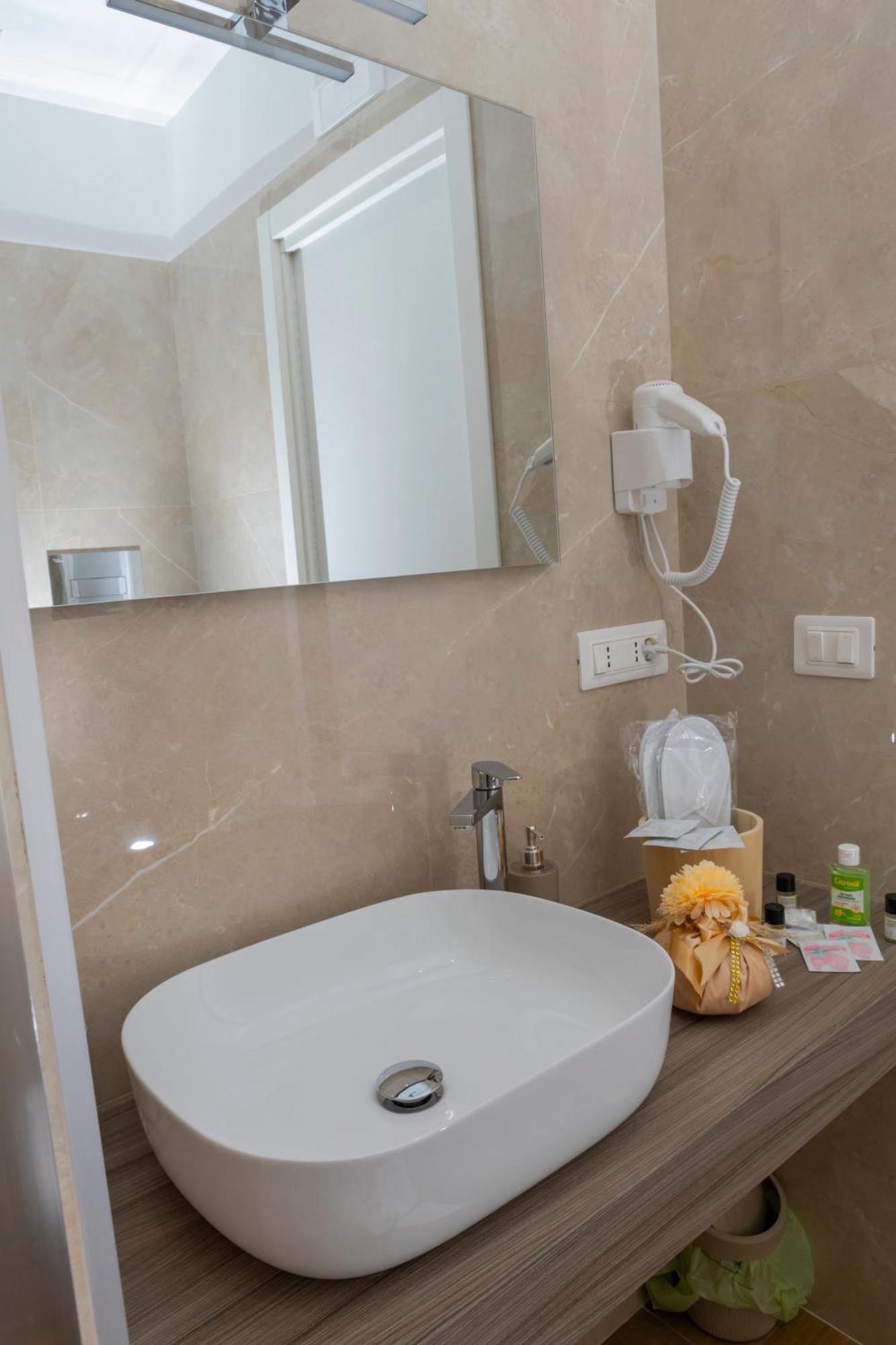 Alleria Rooms Naples Exterior photo