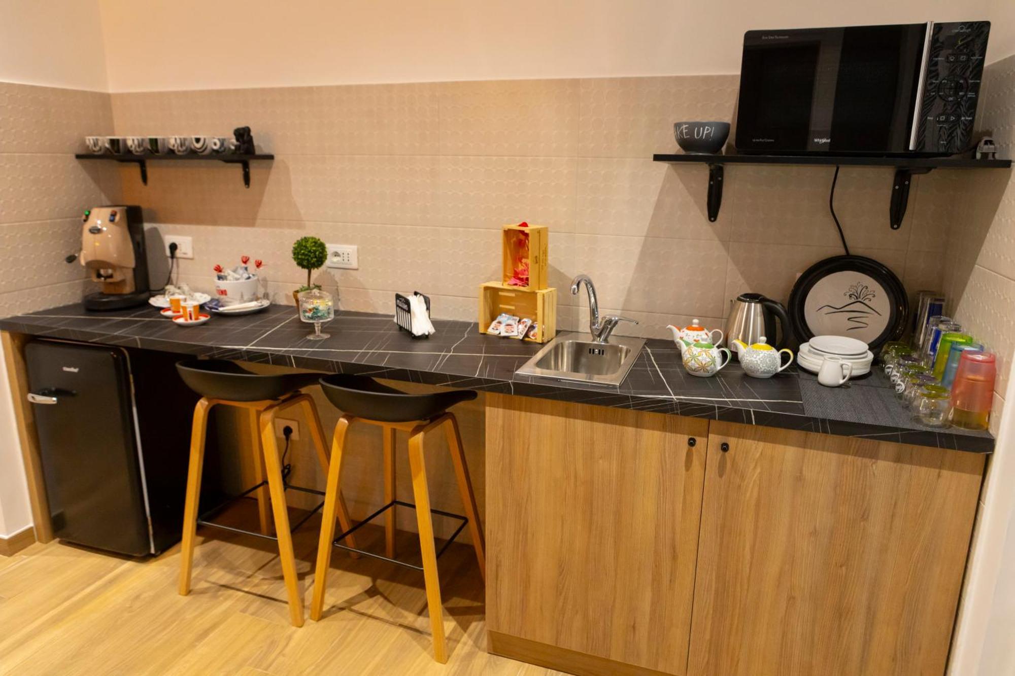 Alleria Rooms Naples Exterior photo
