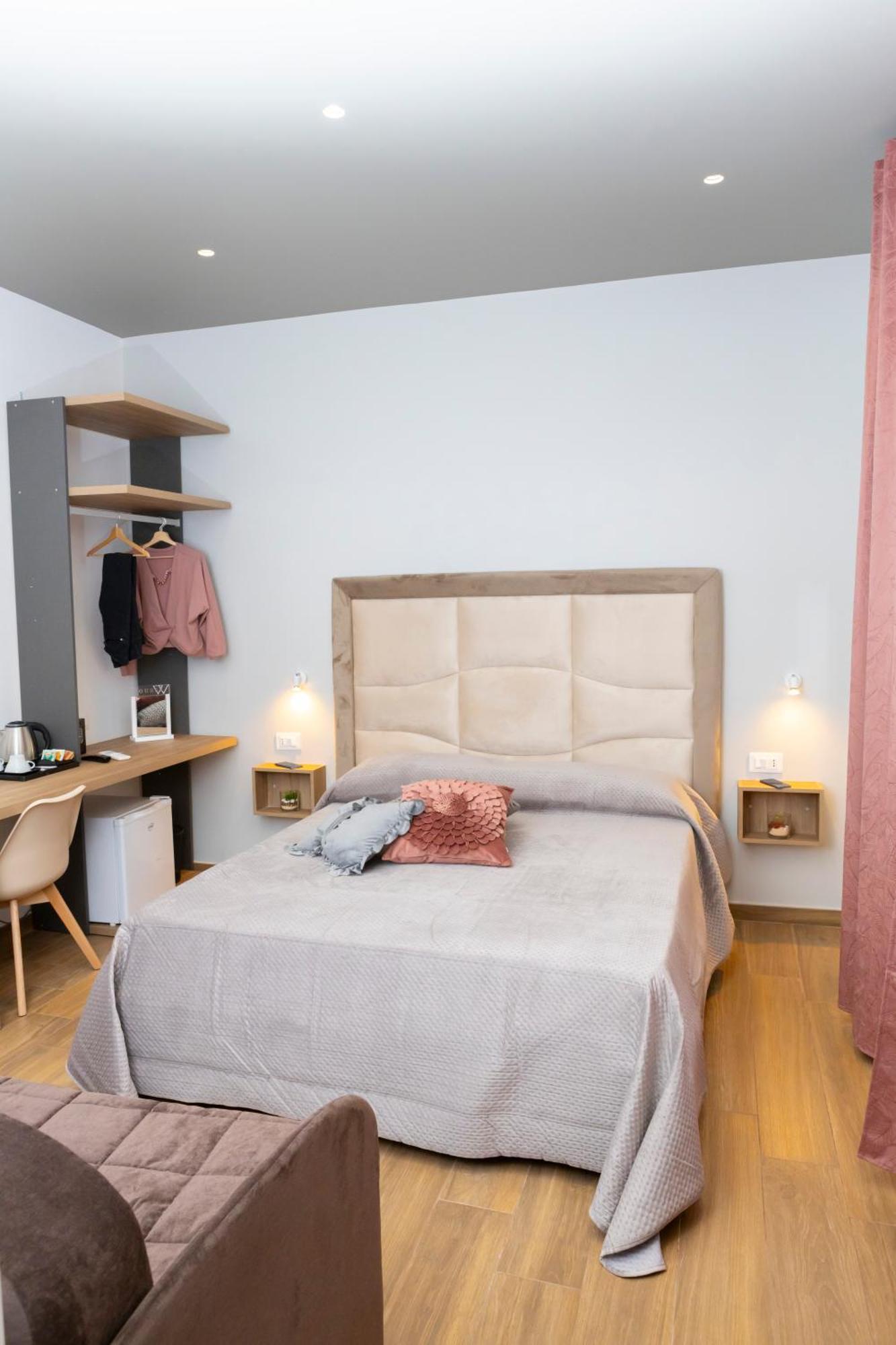 Alleria Rooms Naples Exterior photo
